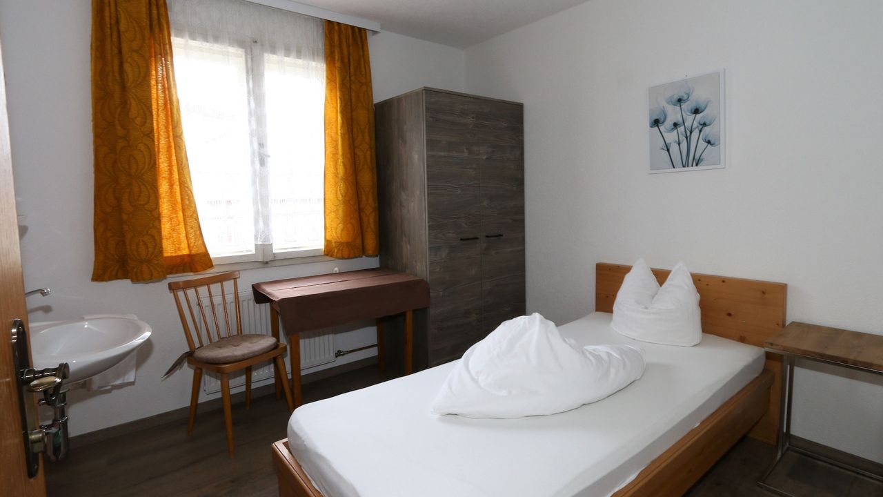 BedRoom BedRoom